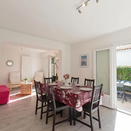 Apartamento Les Mats-2 By Interhome *